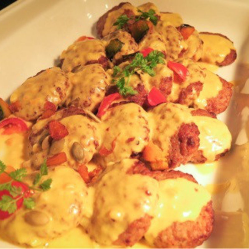 ハンバーグもパンプキンソース(シャーウッドガーデン レストラン （Sherwood Garden RESTAURANT）)