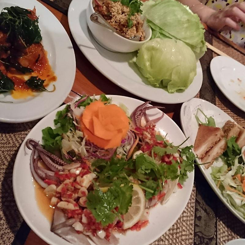 蒸しイカのレモンソース(ジャスミン タイ 六本木本店)