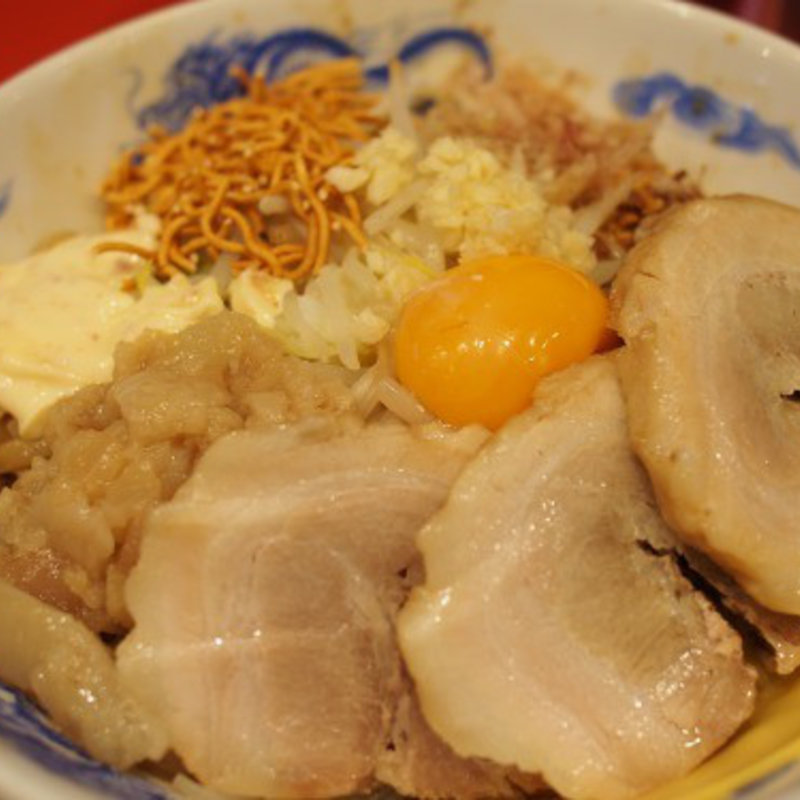 まぜそば　大盛り　豚増し(ジャンクガレッジ大宮駅前店)