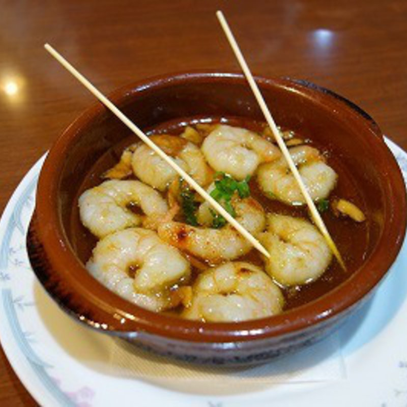 海老のアヒージョ(レストランじゅらく 上野駅前店)