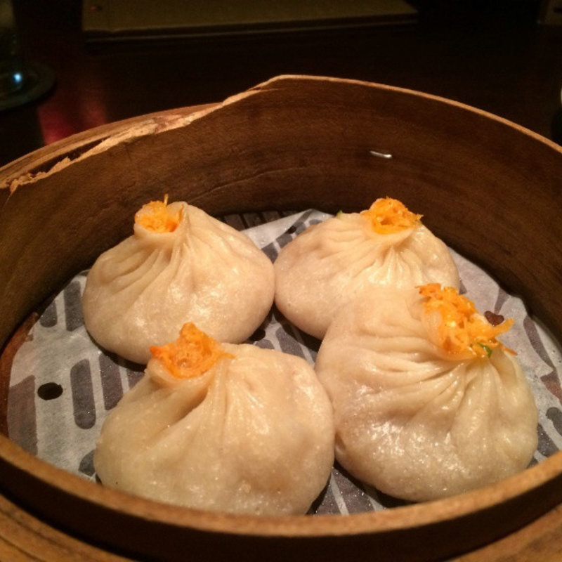 蟹肉入り小籠包(ジョーズ シャンハイ ニューヨーク 池袋店)