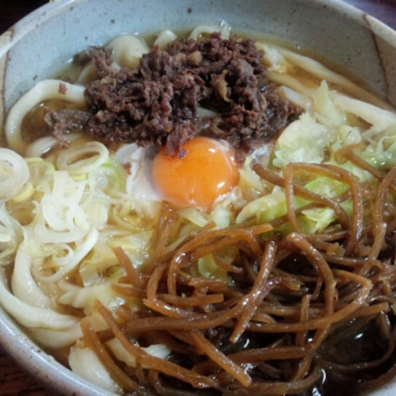 肉金うどん(しんたく )