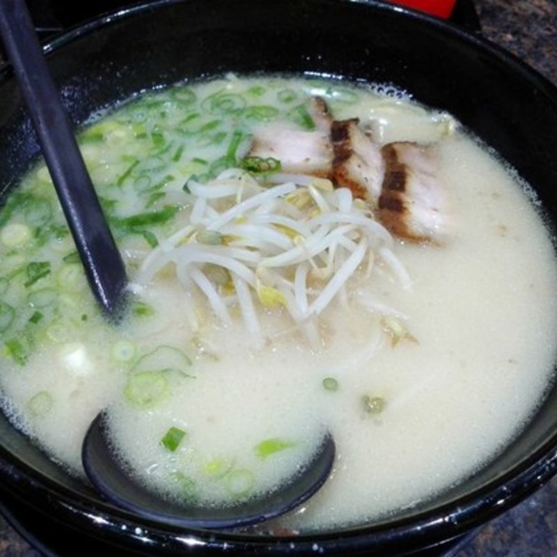 塩ﾗｰﾒﾝ　(薩摩ラーメン 心羽)