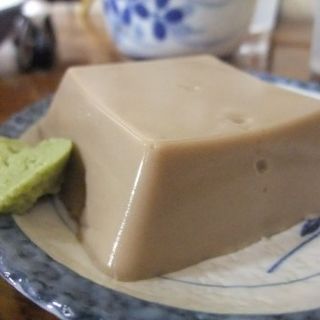 胡麻豆腐(すき焼･鍋物 なべや )
