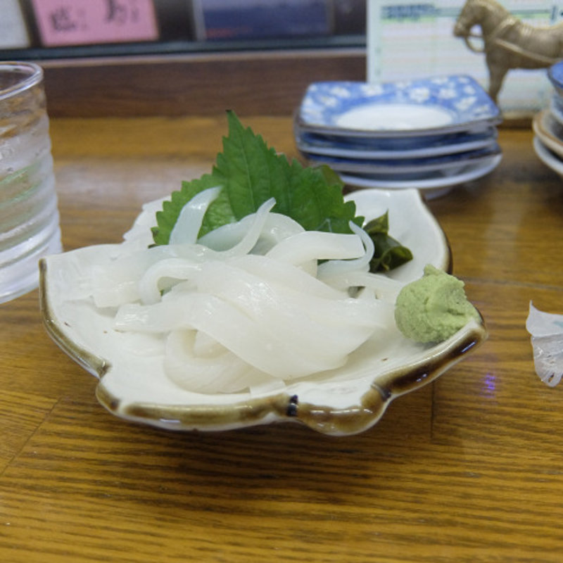 イカ刺し(大衆酒場 すずらん)