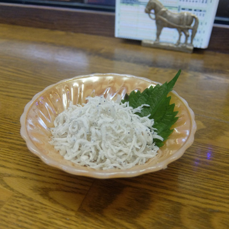 シラスおろし(大衆酒場 すずらん)