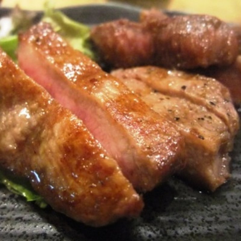 厚切り牛タン(スタンドふじ)