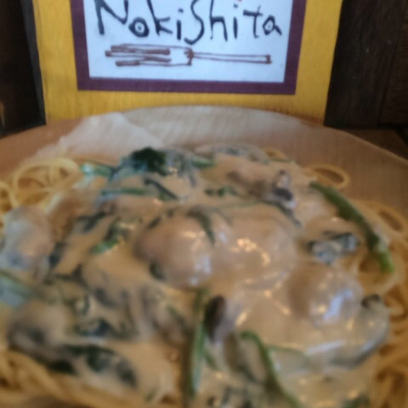 ほうれん草と牡蠣のクリームパスタ(スパゲティーNokishita)