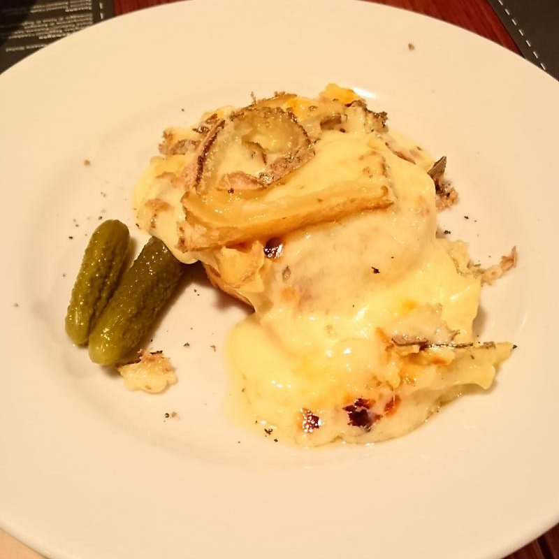 大和芋と季節野菜のふわふわフリコのラクレット(スブリデオ・レストラーレ)