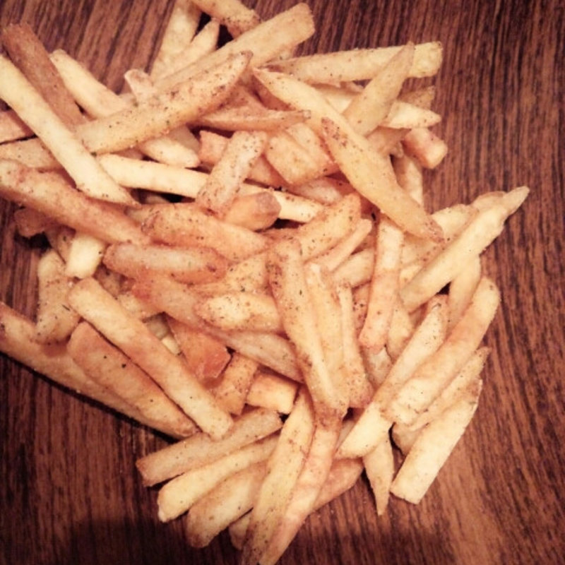 スパイシーポテト(スペインバル Zion)