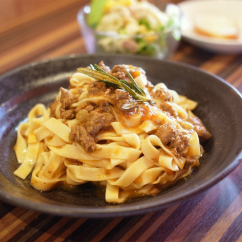 子羊肉とレンズ豆ローズマリーのミートソース(スペランツァ (SPERANZA))