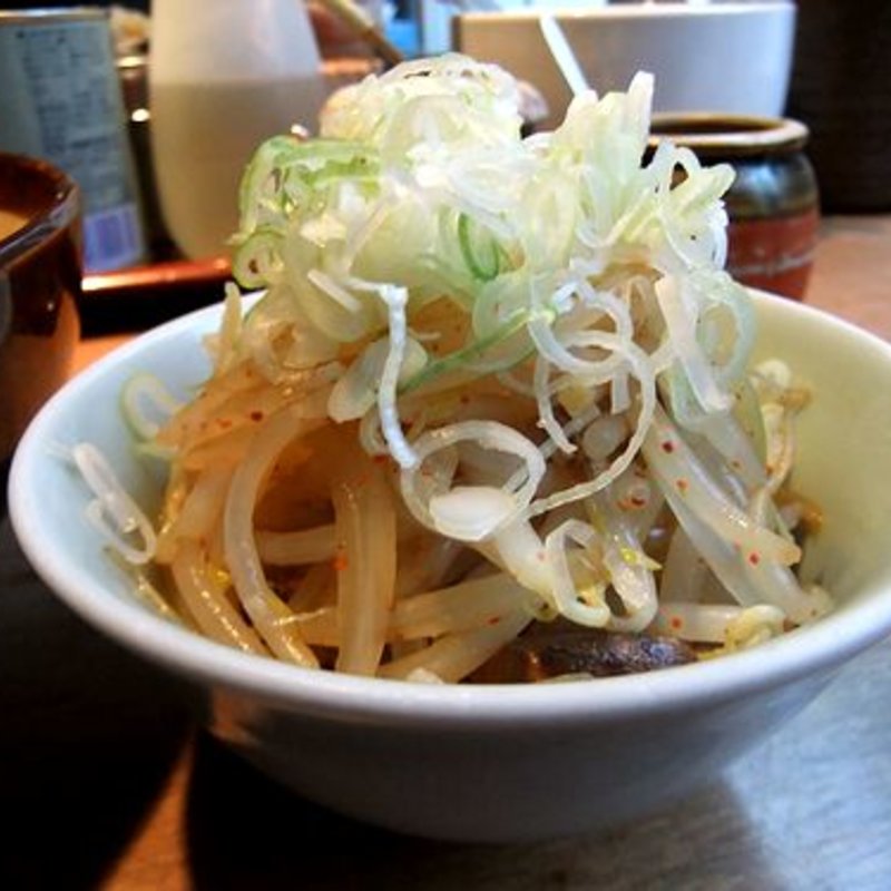 ねぎもやしチャーシュー(すみれ 博多店)