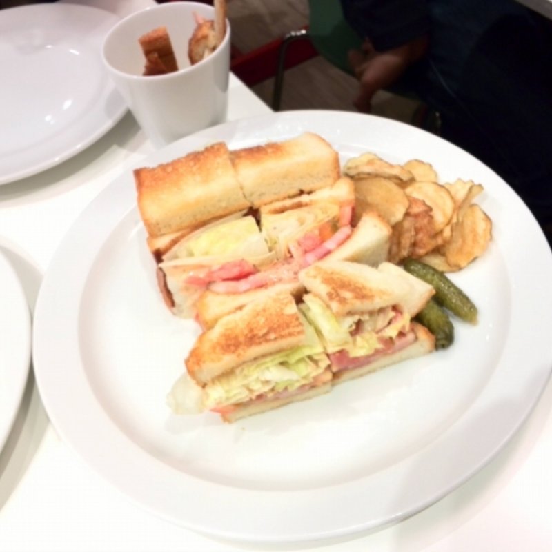 BLTサンドウィッチ(セントル ザ ベーカリー銀座店)