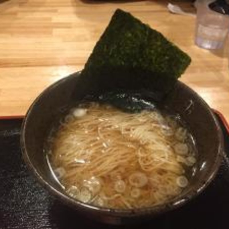 そば屋の中華そば(そば喜邐 山く （ソバキリ サンク）)