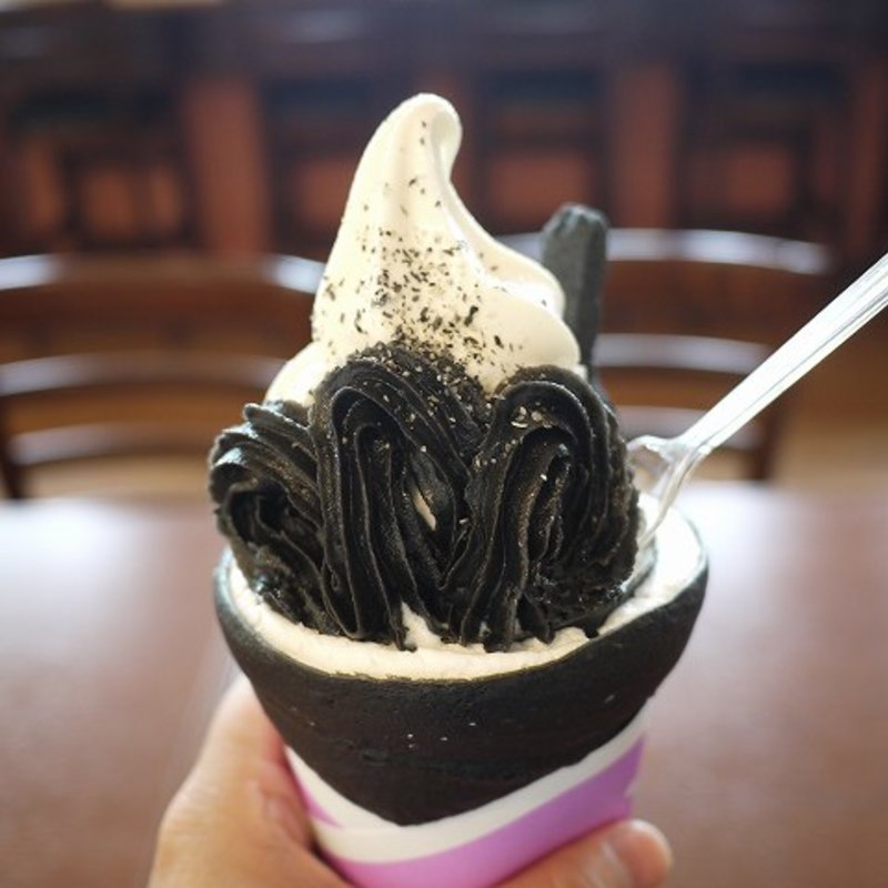 クレープonソフトクリーム(そふと工房プラス 太平本店 )