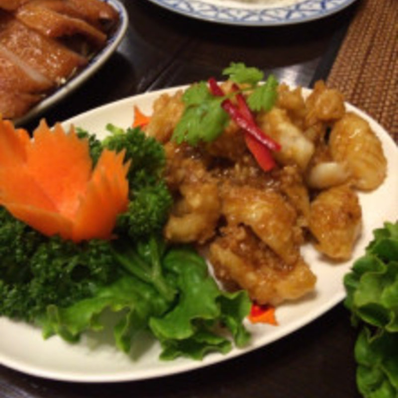 イカのガーリック炒め(タイレストラン 沌-Thong- コレド日本橋店)