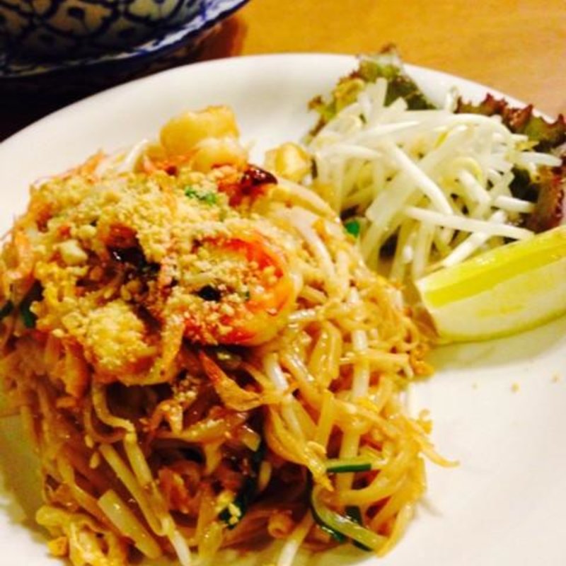 パッタイ(タイ料理ピン・タイ )