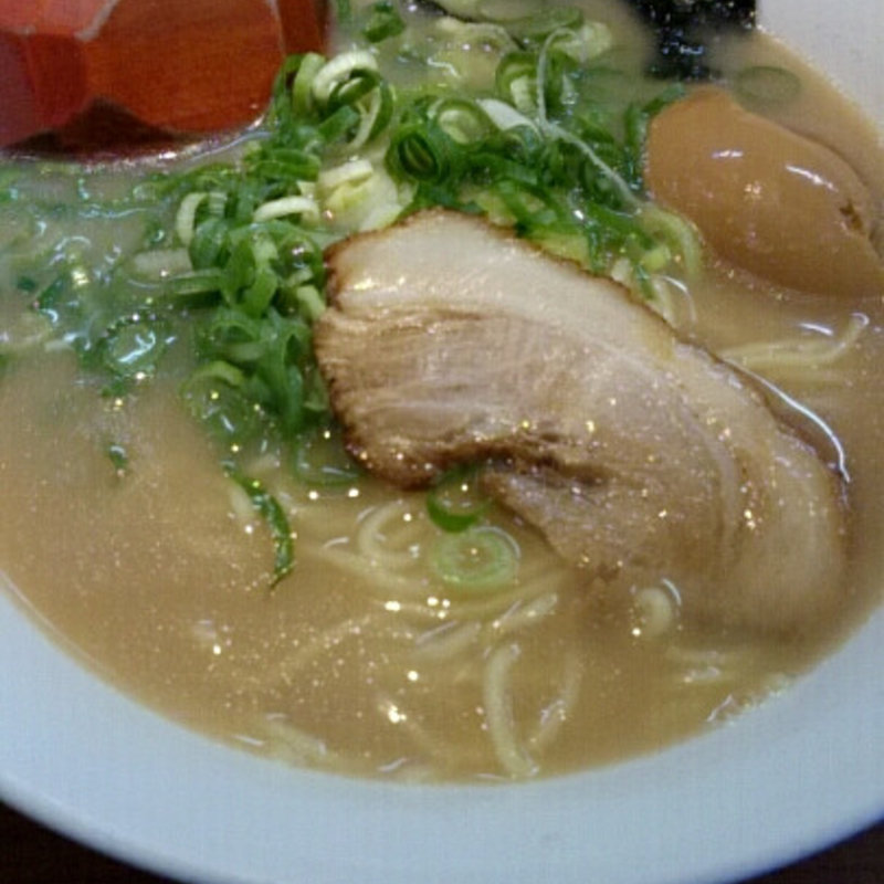 特製とんこつ醤油ラーメン(たい風×嵐)