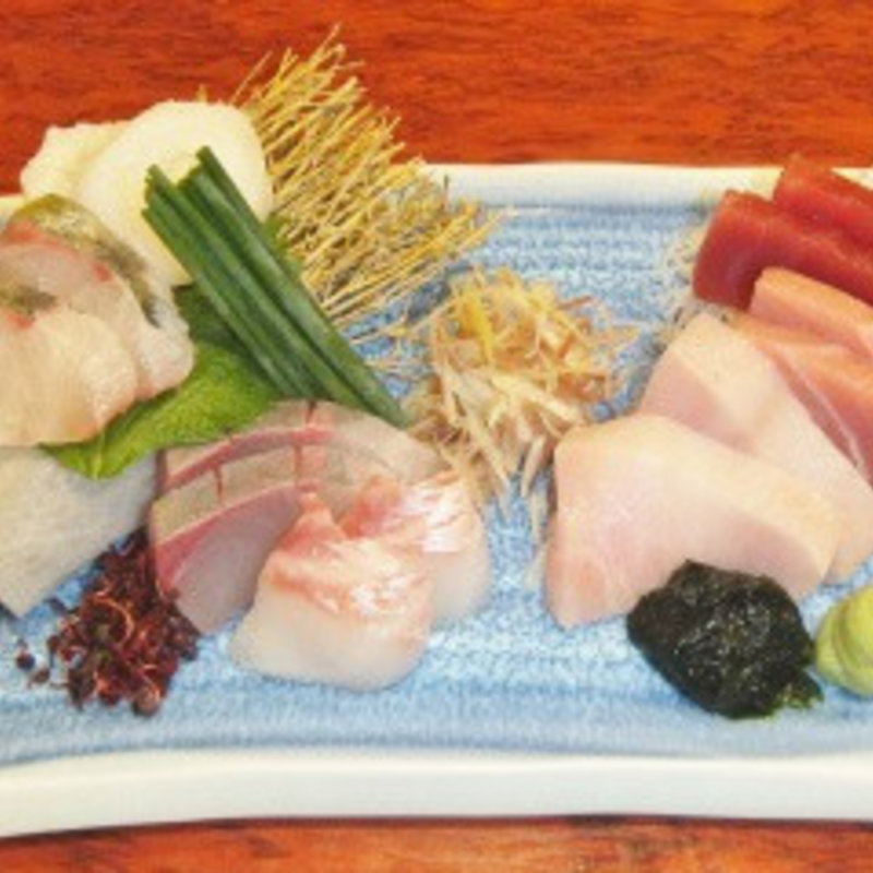 お造り六点盛り(だしや 渋谷宮益坂 )