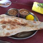 カレー2種のCセット 海老とチキンのカレー