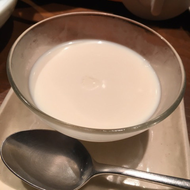 ふるふる杏仁豆冨(タル家 （タルヤ）)