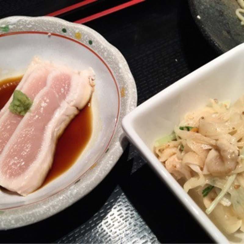 鳥刺し&ｻﾗﾀﾞ(ぢどり屋　近江八幡店)