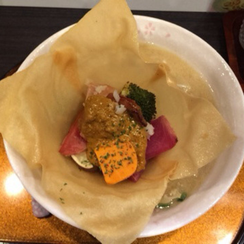 冬野菜♥︎蟹味噌 アンチョビソース仕立ての味噌バターラーメン(チラナイサクラ  御徒町店)