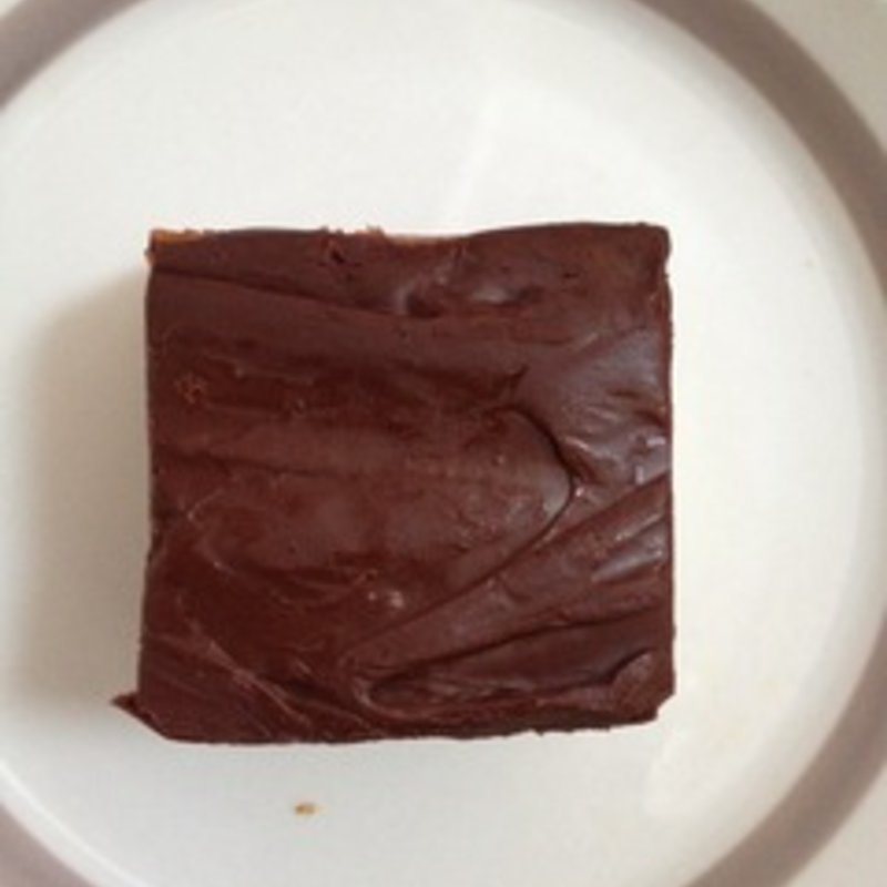 シャトルキュリーズビターチョコがけケーキ(チリムーロ)