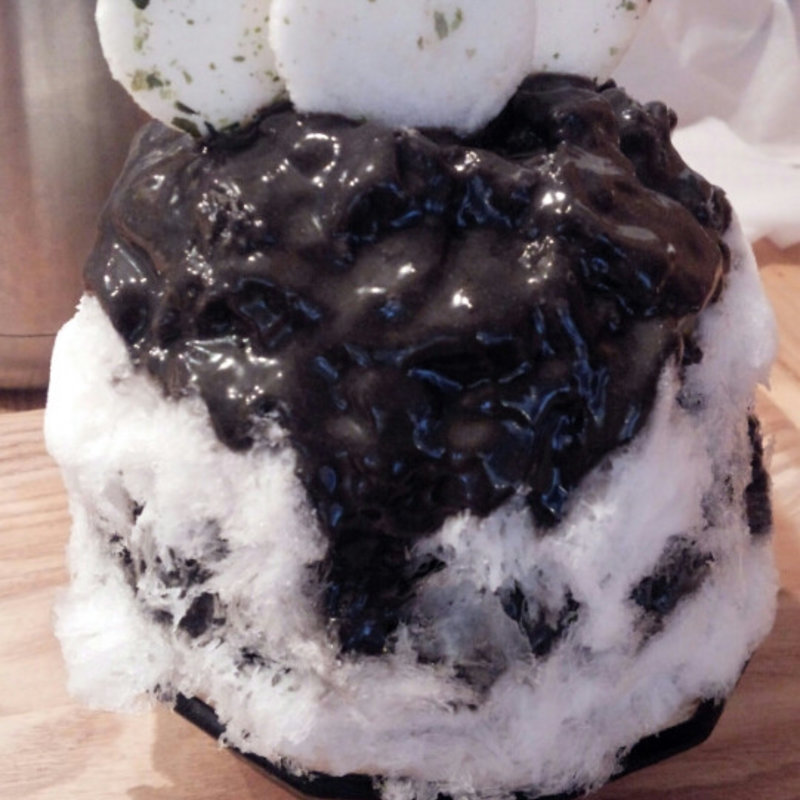 黒ゴマあんことココナッツミルク(ツインディッシュ)