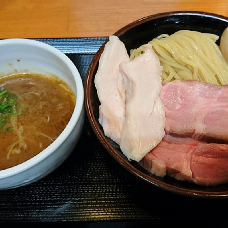 つけそば+大盛り+特製トッピング(つけ麺 舞)