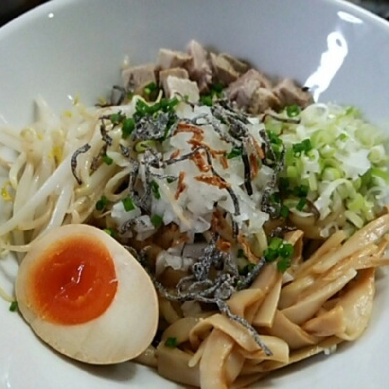 塩まぜそば(自家製麺 5102)