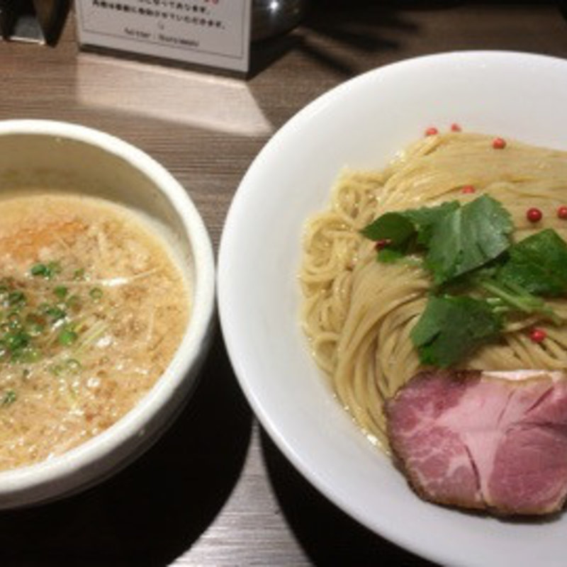 豚清湯の淡麗つけ麺(つけ麺一燈 （ツケメンイットウ）)
