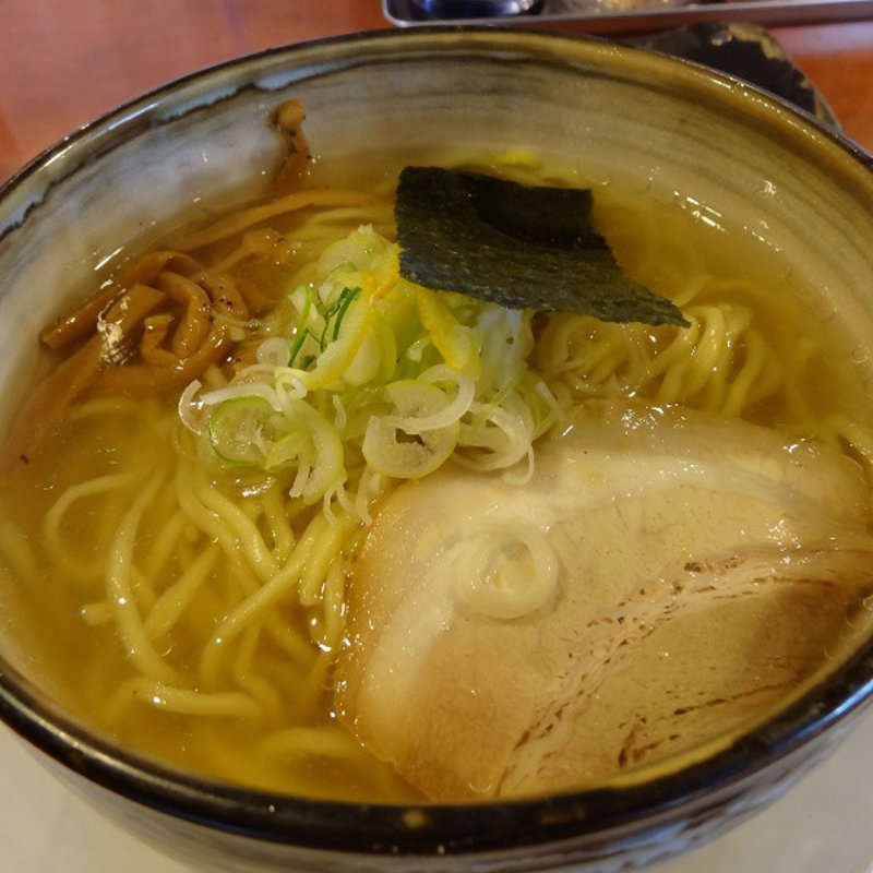 鶏油塩らぁめん(つけ麺屋 よつば )