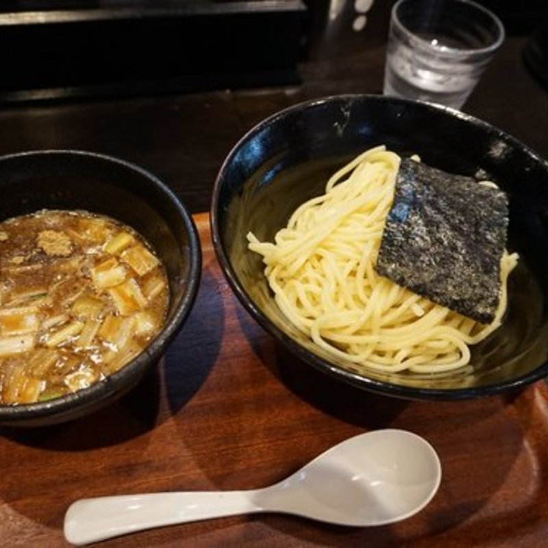 濃厚魚介つけ麺の冷盛の並(つけ麺屋しずく )