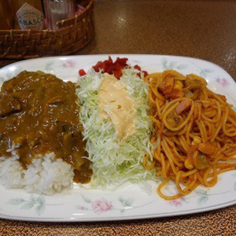 ナポリタンとカレー(モリノ)