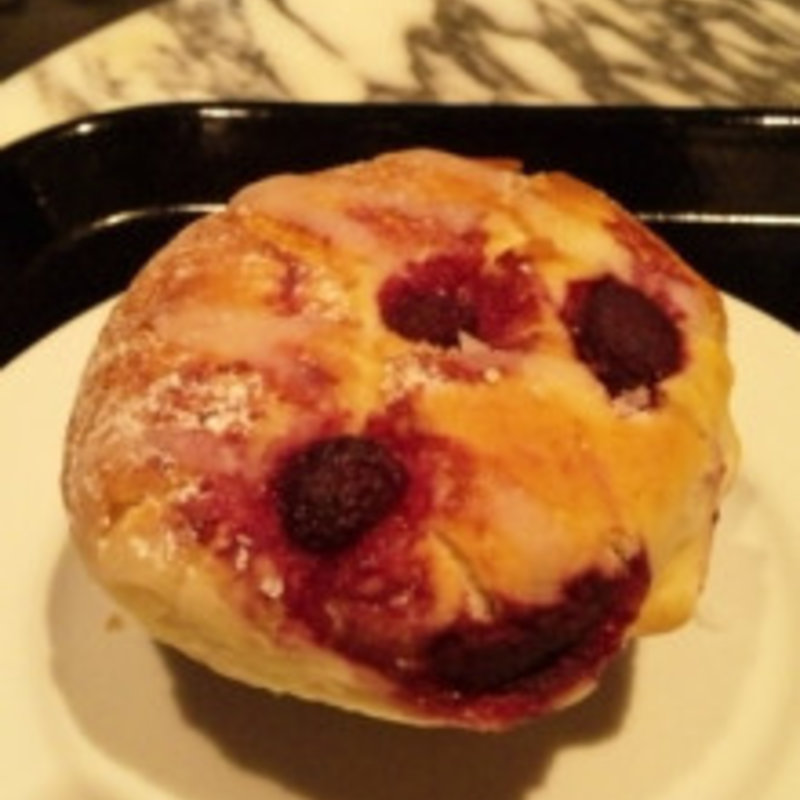 ラズベリーリコッタマフィン(DEAN & DELUCA カフェ Echika表参道)