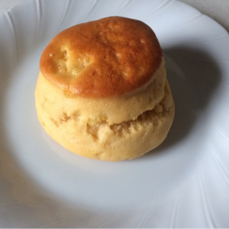 スコーン（チーズ）(デメララ・ベーカリー)