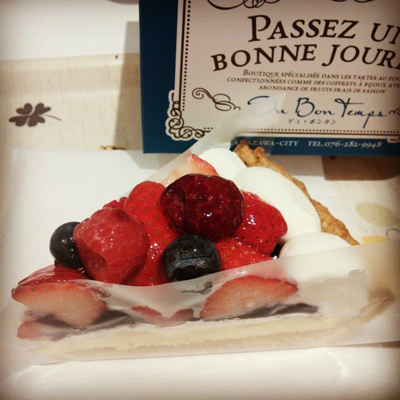 ベリーベリータルト(デュ・ボンタン （Du Bon Temps）)