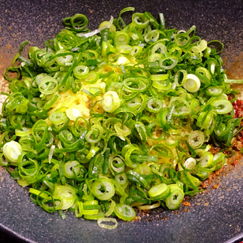 汁無し担担麺(デリカセロリ )