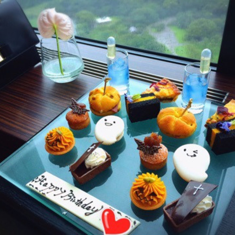 ハロウィーン・アフタヌーンティー(チャイナブルー)