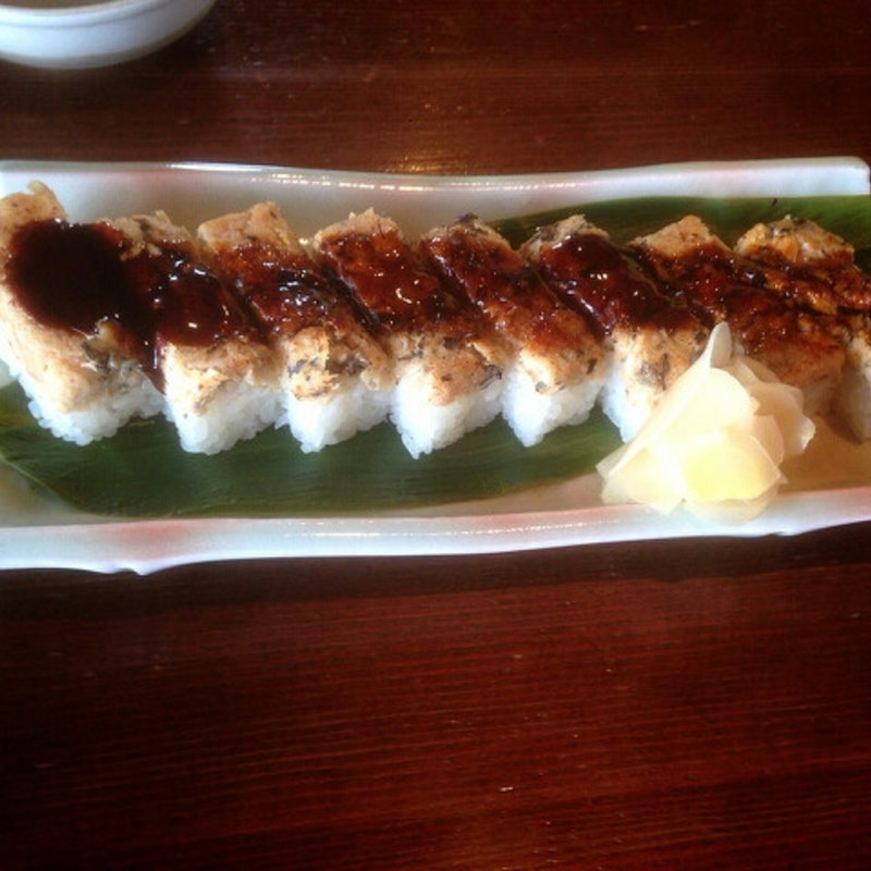 穴子の押し寿司(とうふや )