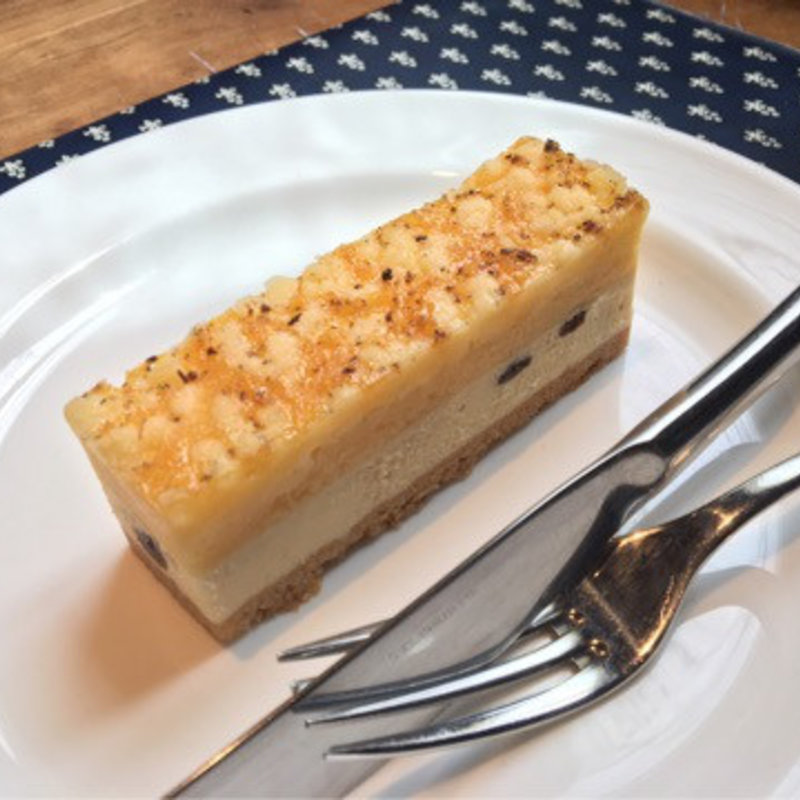 アイアシェッケ(ドゥブルベボレロ （W.Bolero）)