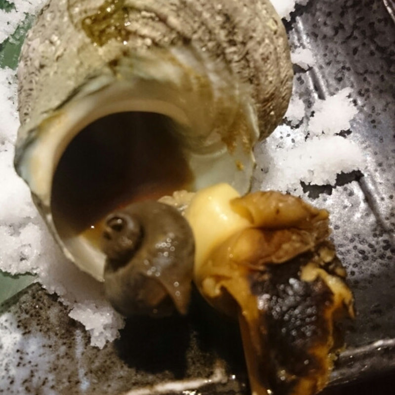 サザエのつぼ焼き(とびっきり旨い酒と魚 東新漁港)