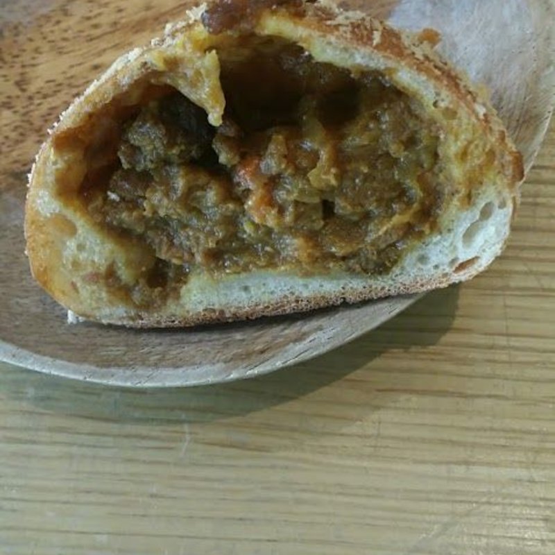 カレーパン(トラスパレンテ 都立大学)