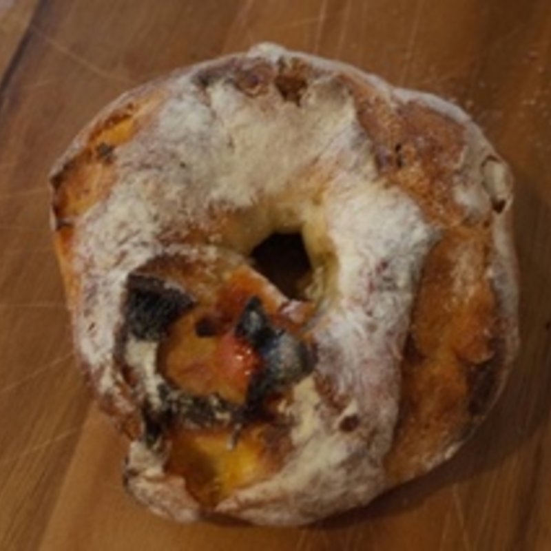 オレンジとヘーゼルナッツのハードパン(トラスパレンテ 中目黒)