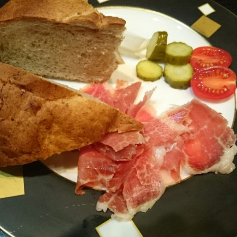 もつ煮込み(とりきん )