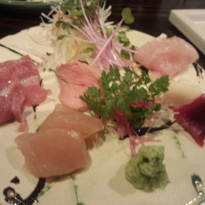 刺身盛り合わせ(とりこ )