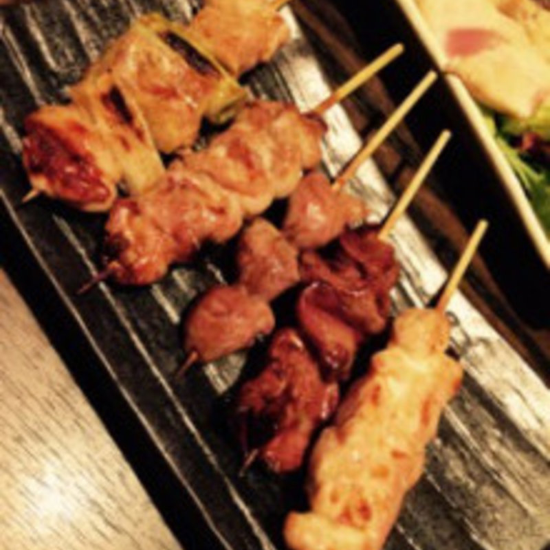 おまかせ串焼き盛り合わせ 　5本(津田沼っ子居酒屋 とりとんくん)