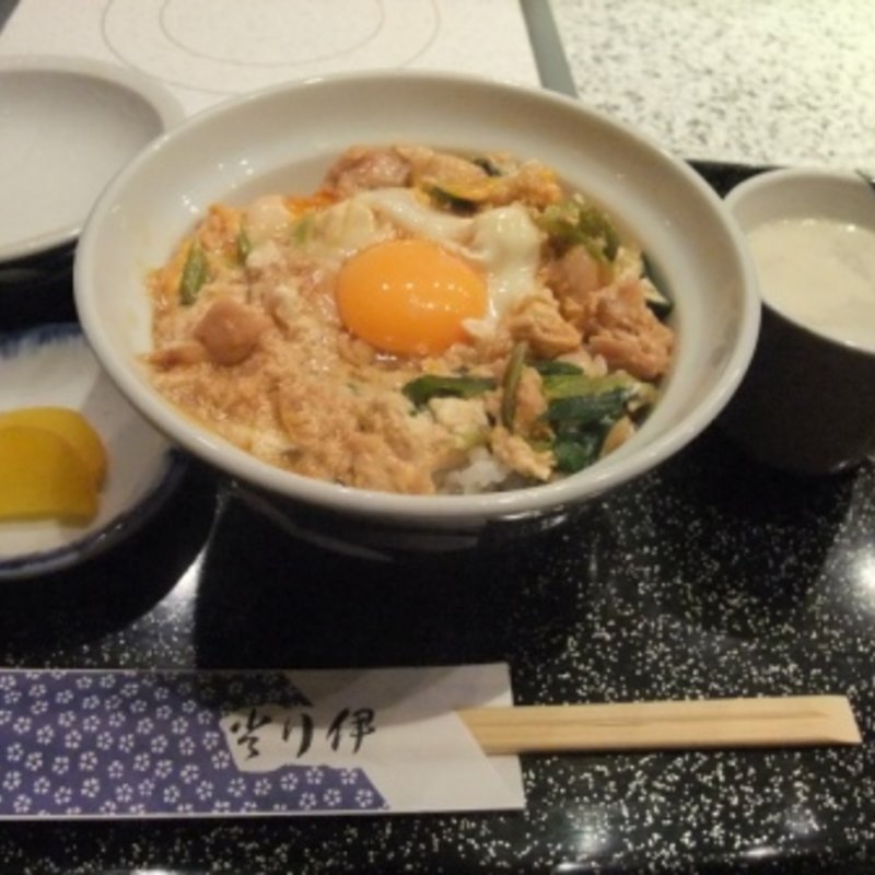 親子丼(とり伊)