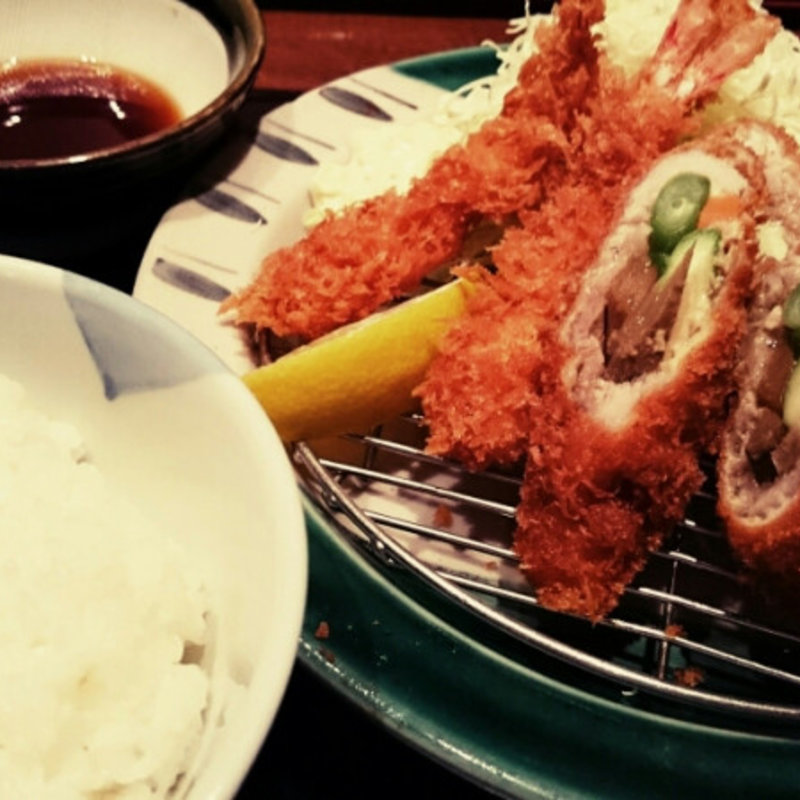 海老と野菜のロールかつ定食(とんかつ　庄内 石巻店)